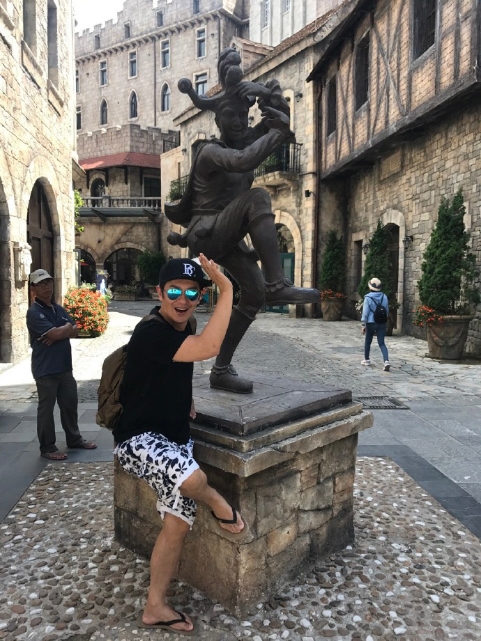 Vợ chồng Trần Hạo Dân ở Việt Nam ảnh 3 Vo chong Tran Hao Dan o Viet Nam anh 3