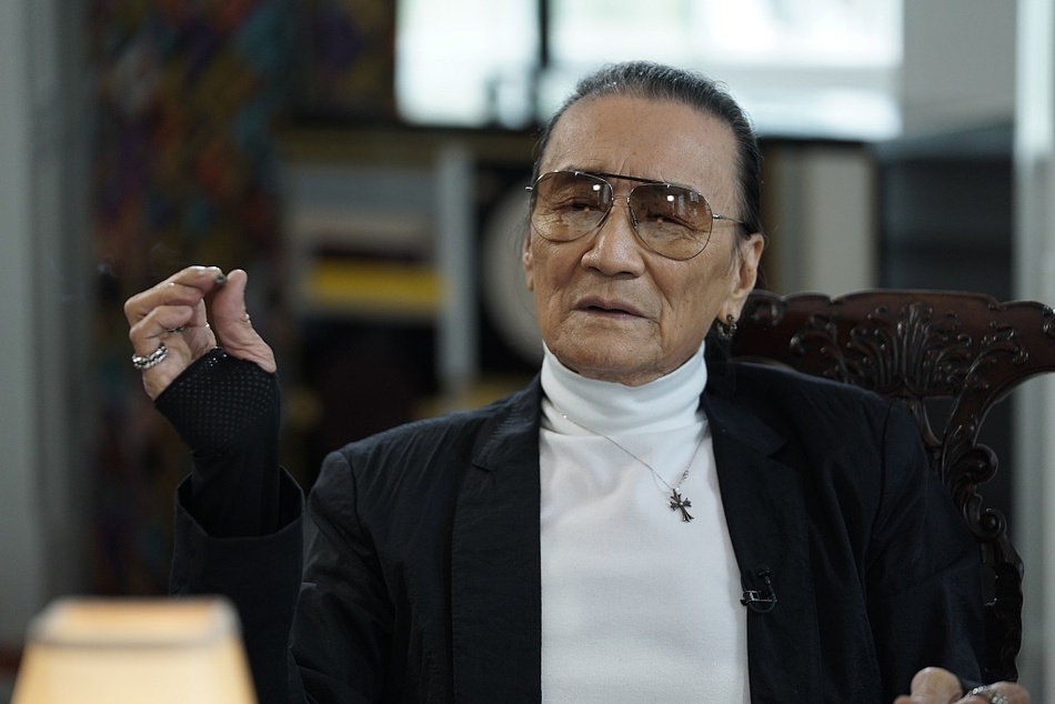 Cha Ta Dinh Phong: 'Hoi toi Vuong Phi, toi cang yeu Truong Ba Chi' hinh anh