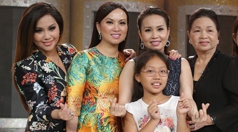 Chi em Cam Ly 'ke xau' nhau vay tien khong tra suot 20 nam hinh anh