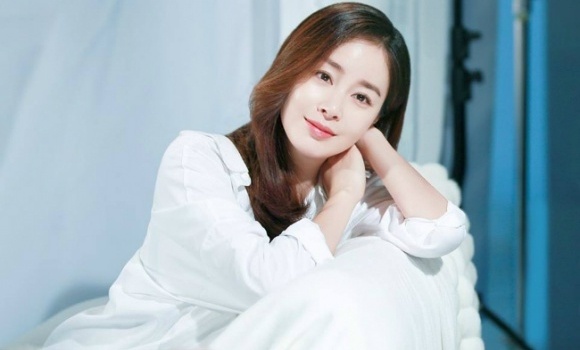 Kim Tae Hee mang bầu 7 tháng ảnh 3 Kim Tae Hee mang bau 7 thang anh 3