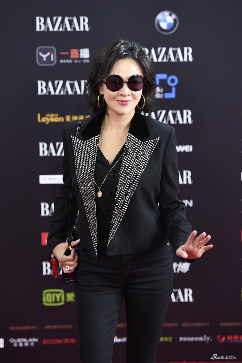 Dan sao Hoa ngu te tuu tren tham do anh 13