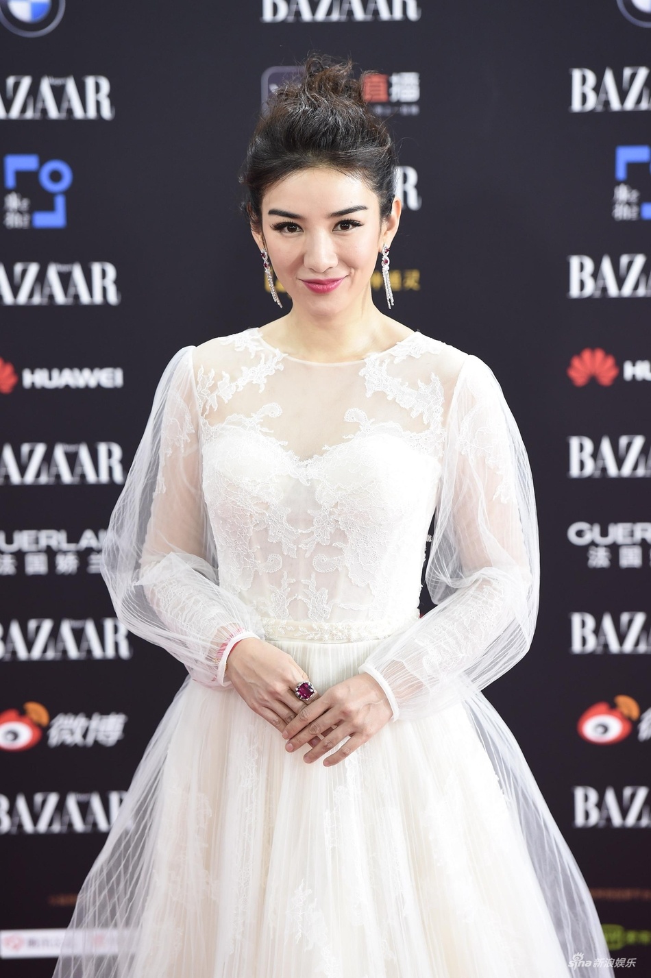 Dan sao Hoa ngu te tuu tren tham do anh 10