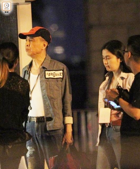 Ca sĩ Người đến từ Triều Châu yêu gái trẻ ảnh 1 Ca si Nguoi den tu Trieu Chau yeu gai tre anh 1