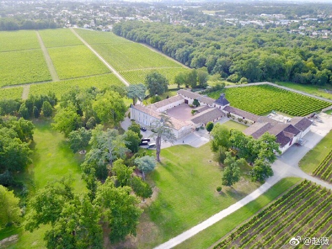 Điền trang tại Pháp của Triệu Vy ảnh 1 Dien trang tai Phap cua Trieu Vy anh 1