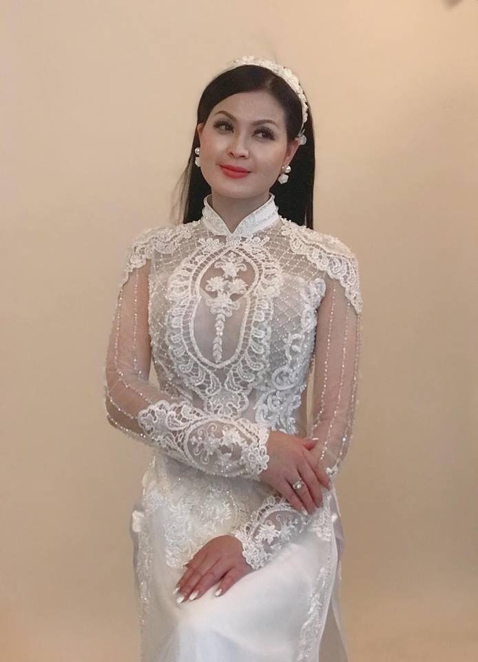 Yến Vy trở lại Việt Nam ảnh 3 Yen Vy tro lai Viet Nam anh 3