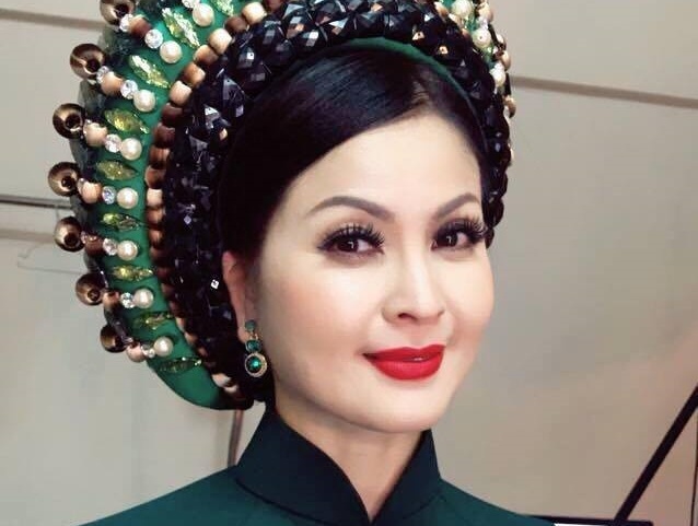 Hinh anh Yen Vy trong buoi chup hinh hom 25/9 hinh anh