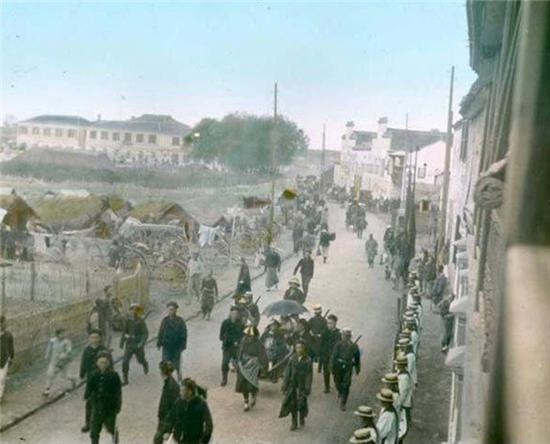 Phim co trang ve trieu Thanh cua Trung Quoc anh 8