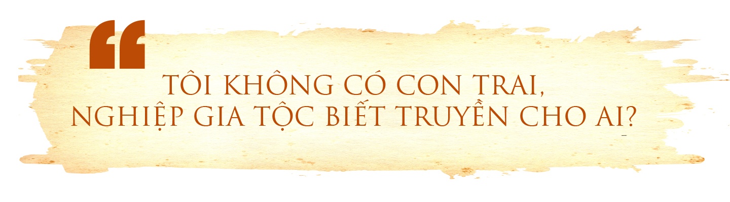 Luc Tieu Linh Dong bat luc be tac anh 14