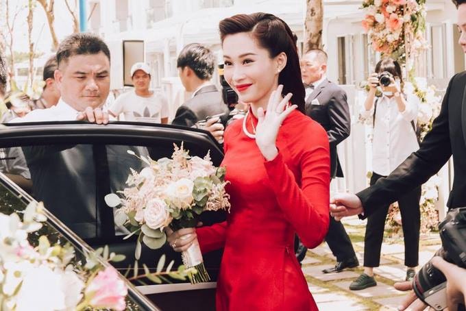 Dang Thu Thao: Co gai thuan nong, tho trang diem thanh co dau ty phu hinh anh