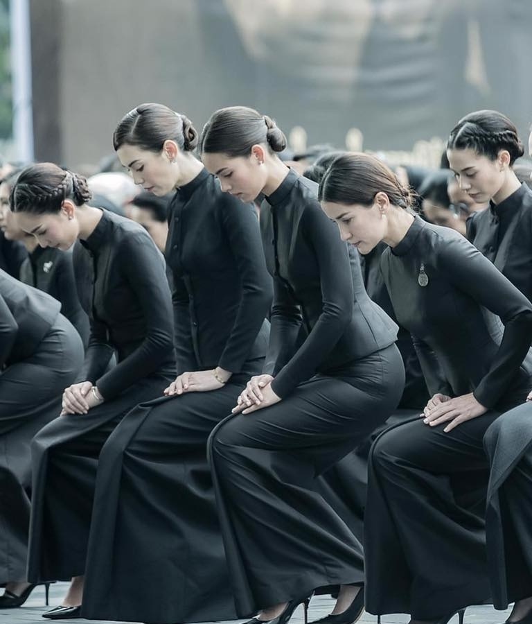 Nghe si Thai Lan xuat gia tuong nho vua anh 7