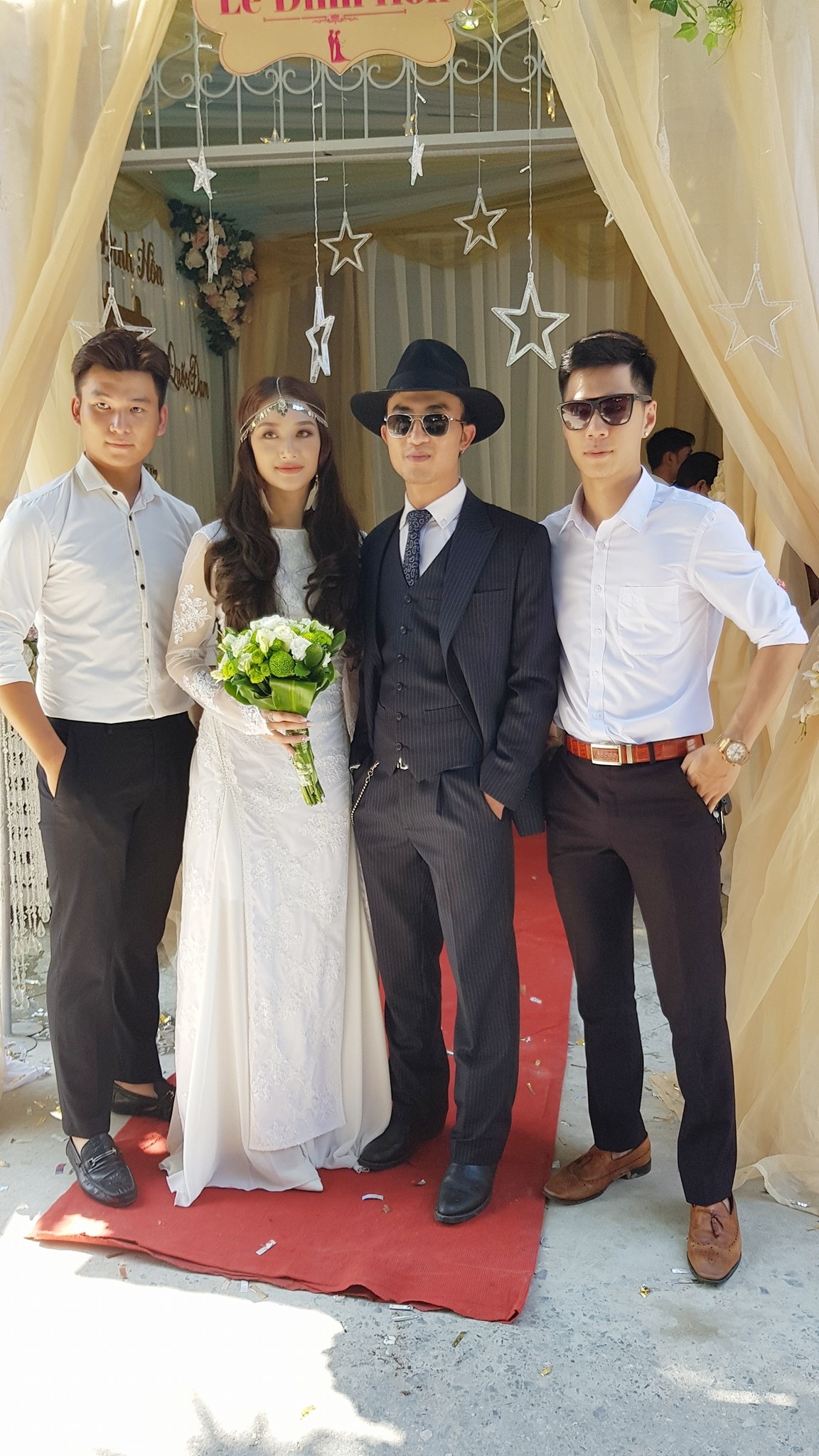 Doan Quoc Dam Nguoi phan xu cuoi vo anh 1