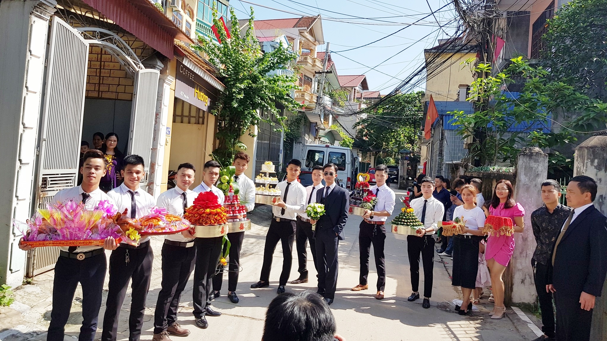 Doan Quoc Dam Nguoi phan xu cuoi vo anh 2