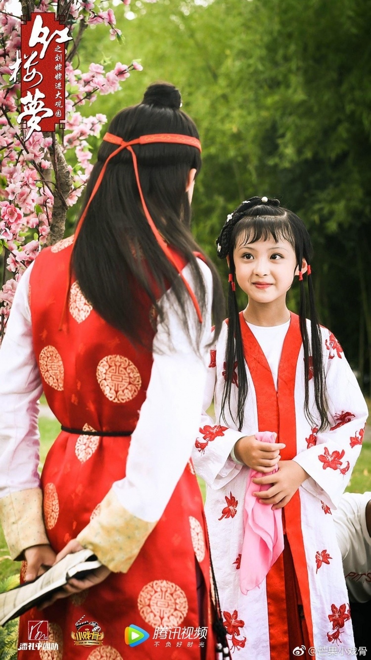 Sao nhí Trung Quốc đóng cảnh yêu hành động ảnh 2 Sao nhi Trung Quoc dong canh yeu hanh dong anh 2