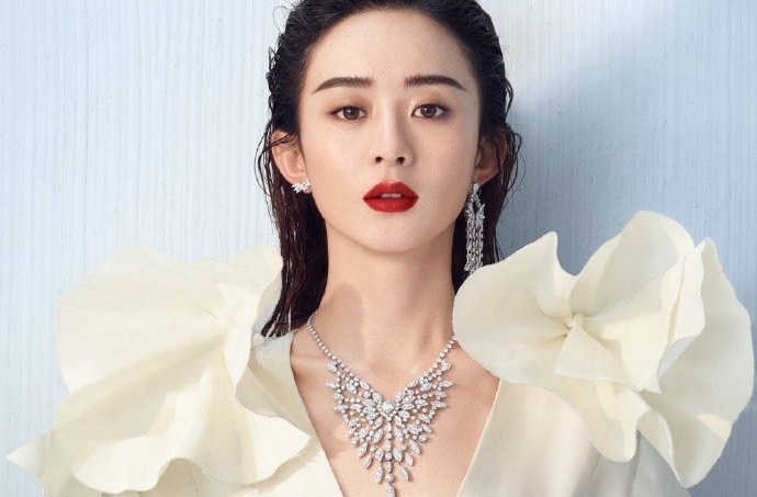 Clip noi tieng Anh qua te va ly do Trieu Le Dinh mai bi miet thi hinh anh