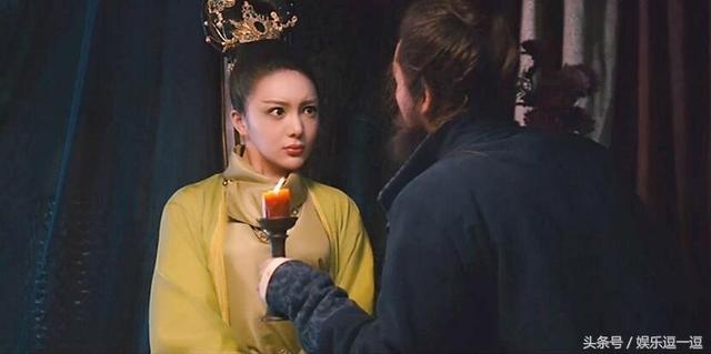 Sao nu Trung Quoc chet loa the anh 5