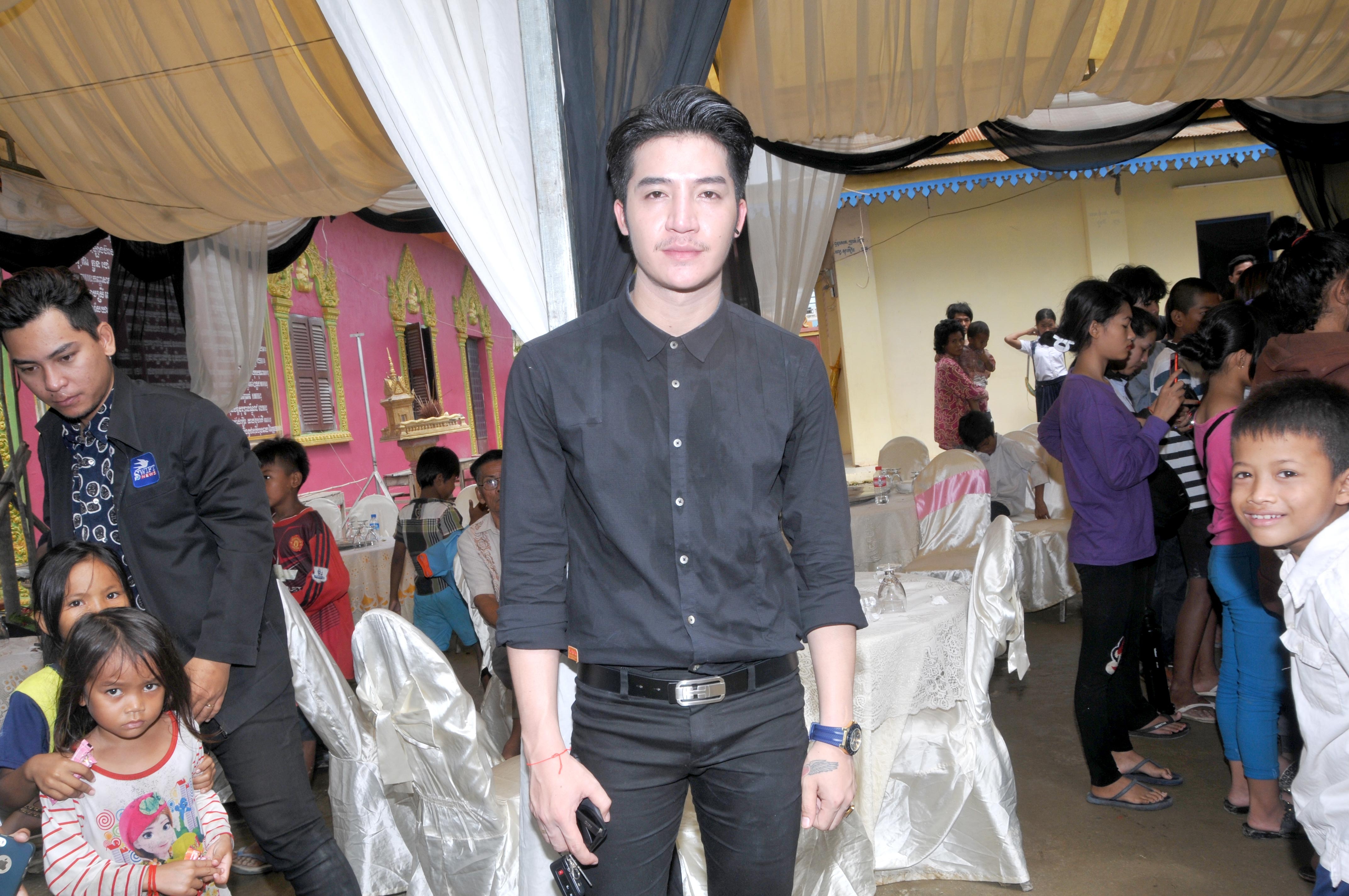 Le tang ca si Campuchia bi chong giet anh 6