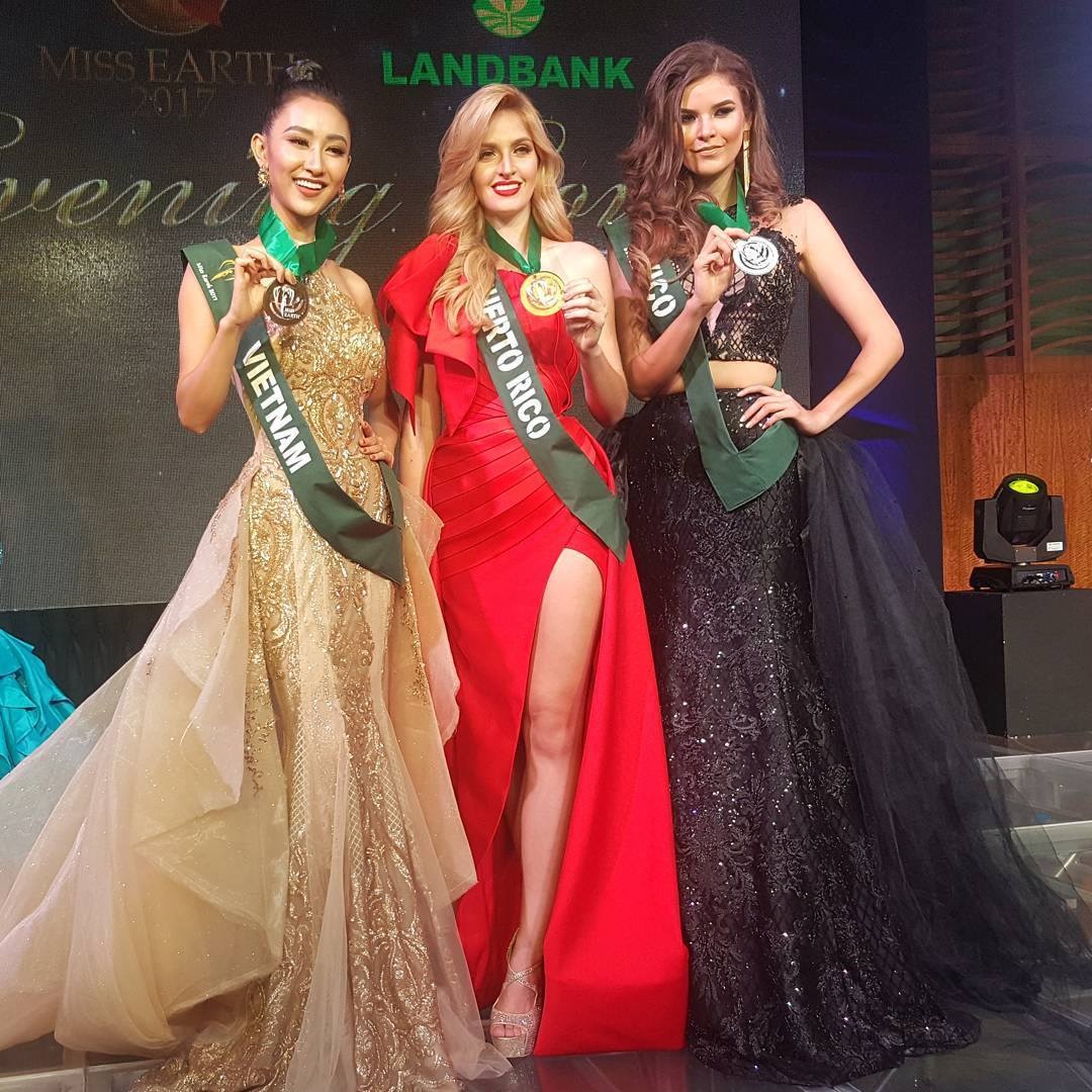 Ha Thu dat giai dong Trang phuc da hoi tai Hoa hau anh 1