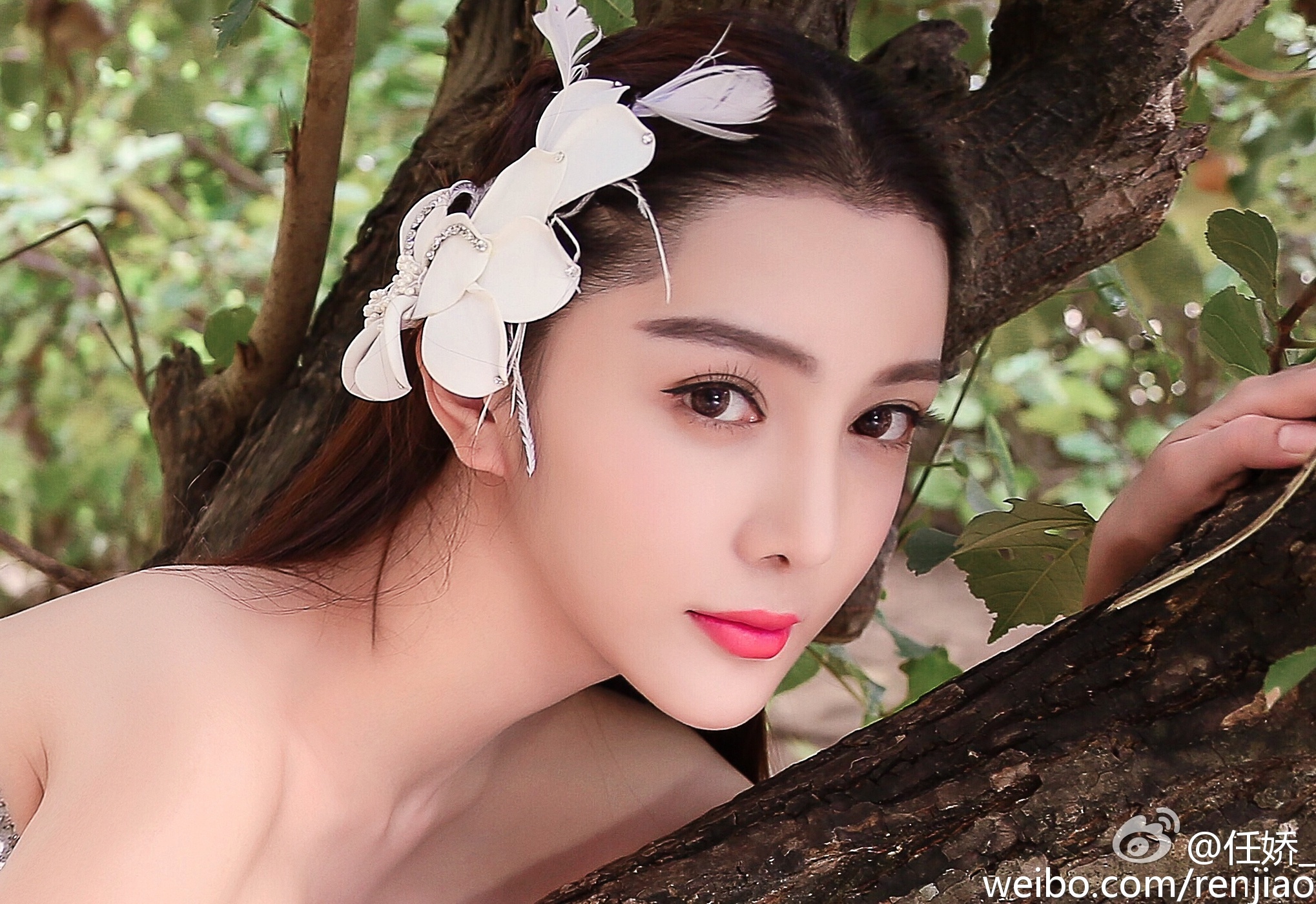 Nữ diễn viên Trung Quốc chết lõa thể ảnh 1 Nu dien vien Trung Quoc chet loa the anh 1