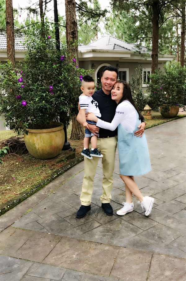 Ca si Vy Oanh phan no vi bi to noi doi va cuop cho anh 4