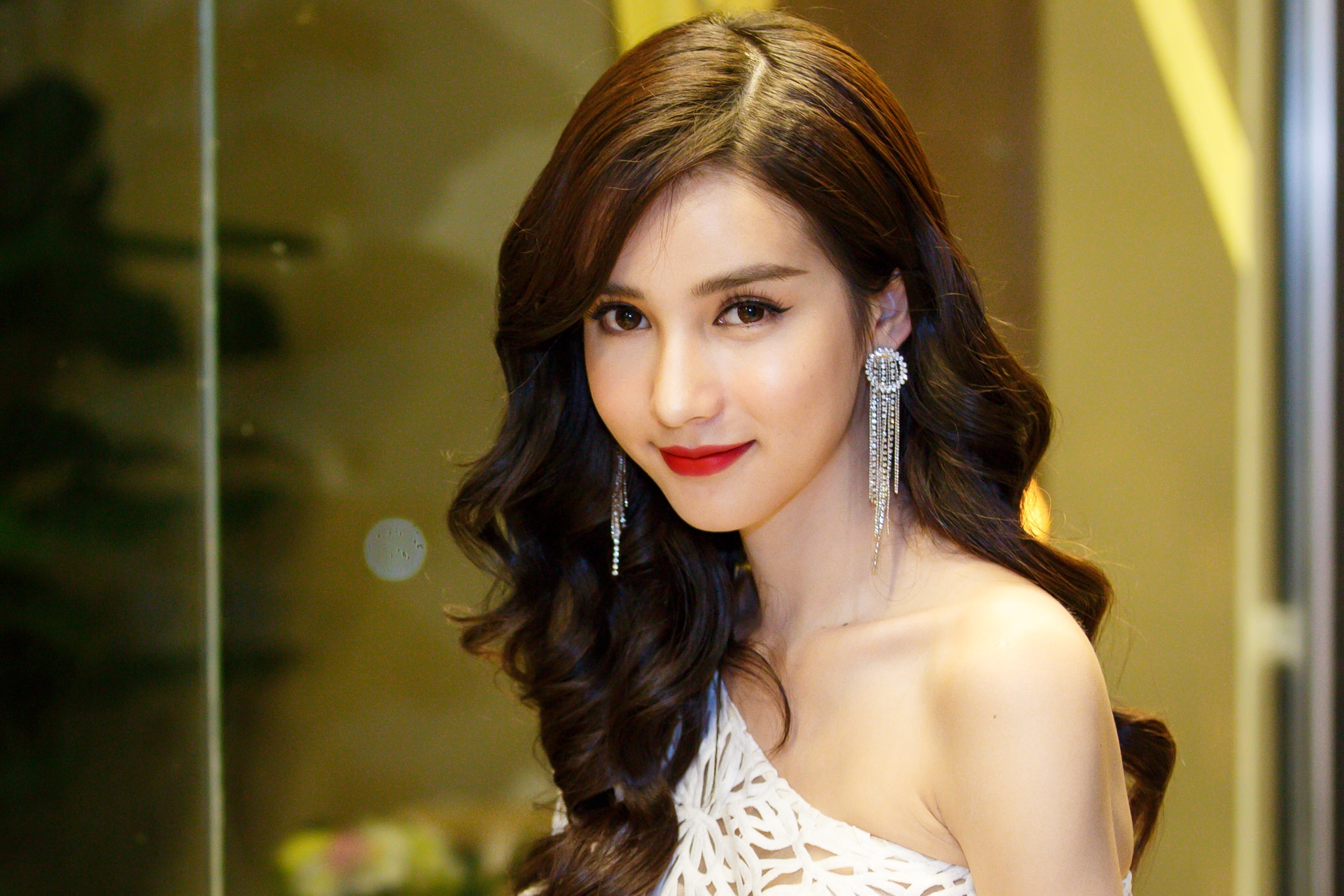 Hoa hau chuyen gioi Thai Lan toi viet nam anh 4