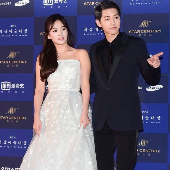 Le cuoi Song Hye Kyo Song Joong Ki anh 1