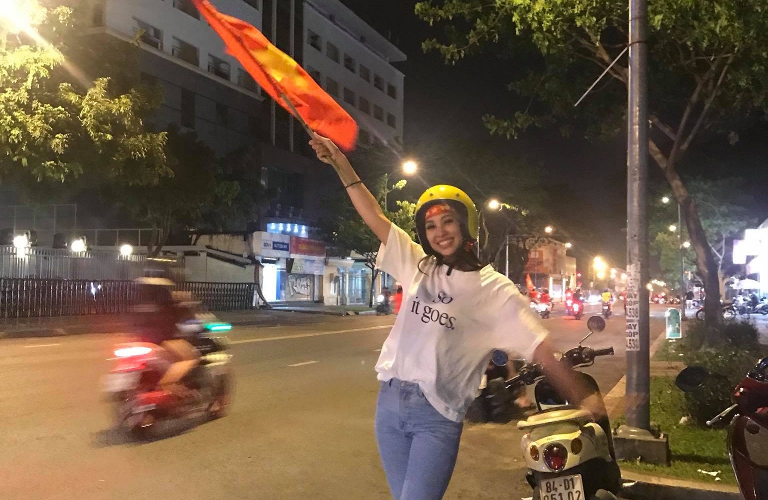 Sao Việt tiếc nuối khi đội tuyển hòa Malaysia ảnh 4 Sao Viet tiec nuoi khi doi tuyen hoa Malaysia anh 4