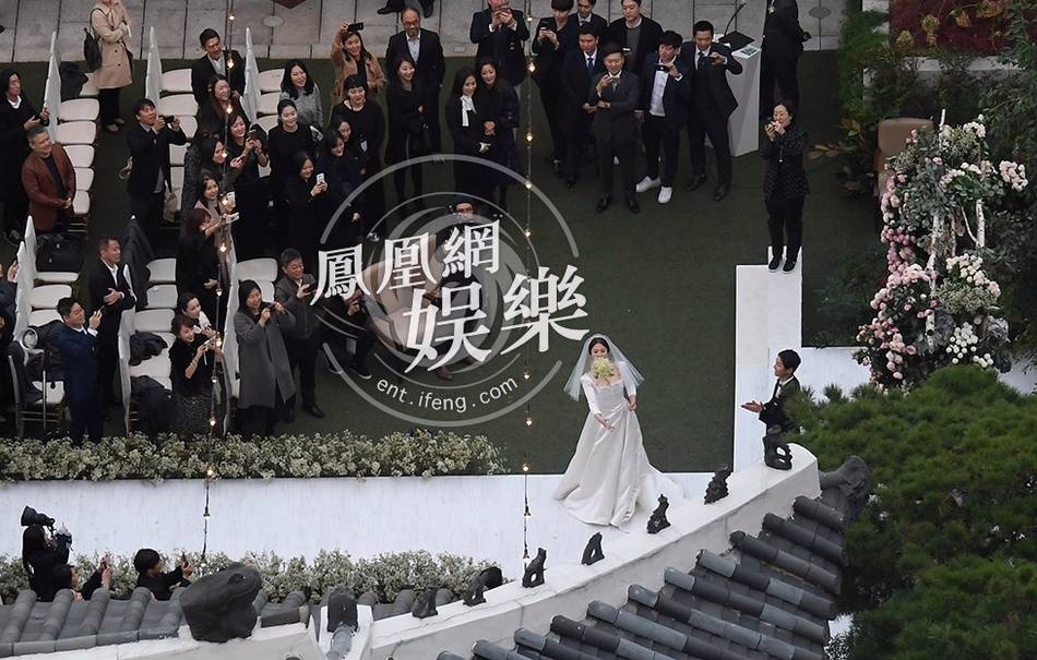 Hon le Song Joong Ki,  Song Hye Kyo anh 8