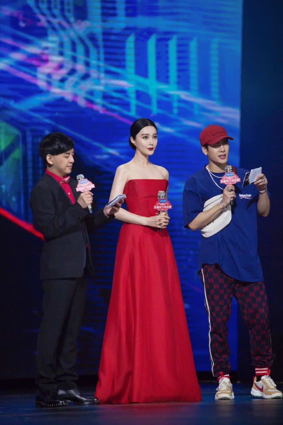 Jack Ma du su kien voi dan sao anh 4