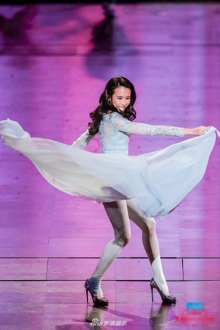 Jack Ma du su kien voi dan sao anh 6