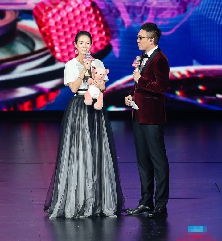 Jack Ma du su kien voi dan sao anh 5