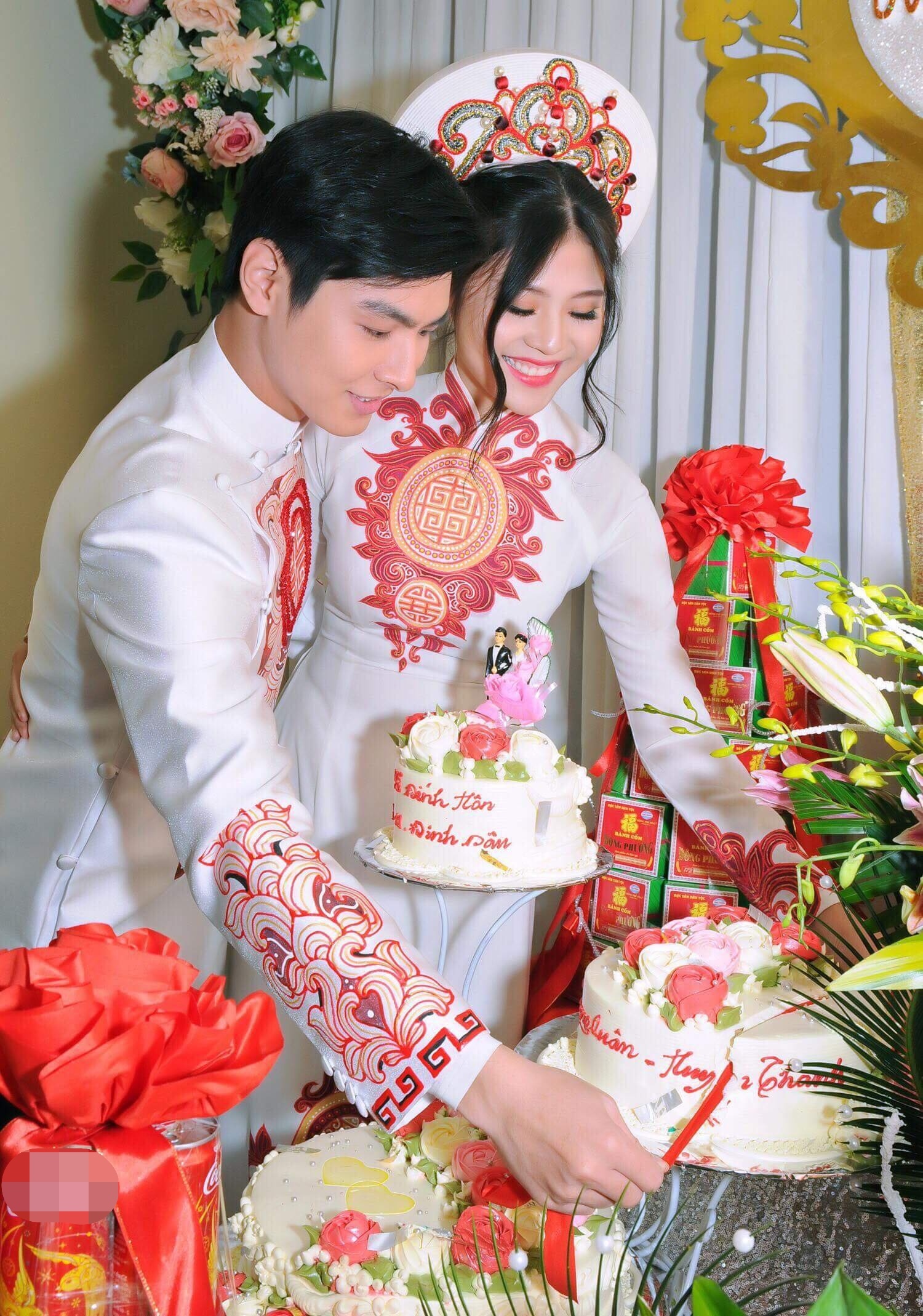 Chung Huyen Thanh to chuc dam hoi lang le anh 2