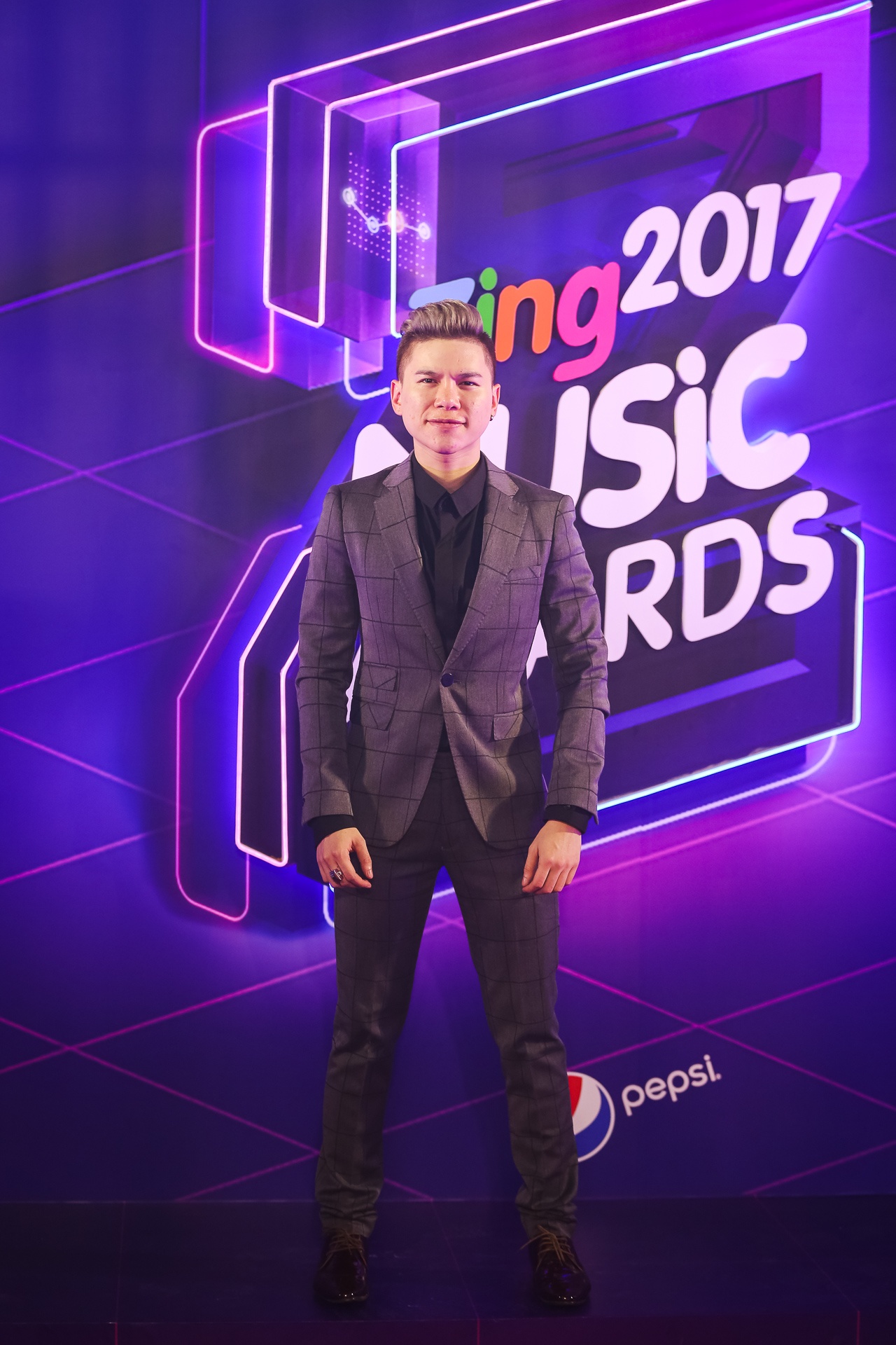 Dan sao Viet noi bat tren tham do Zing Music Award anh 11