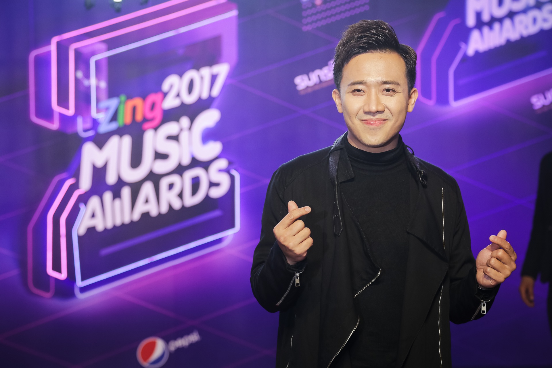 Dan sao Viet noi bat tren tham do Zing Music Award anh 12