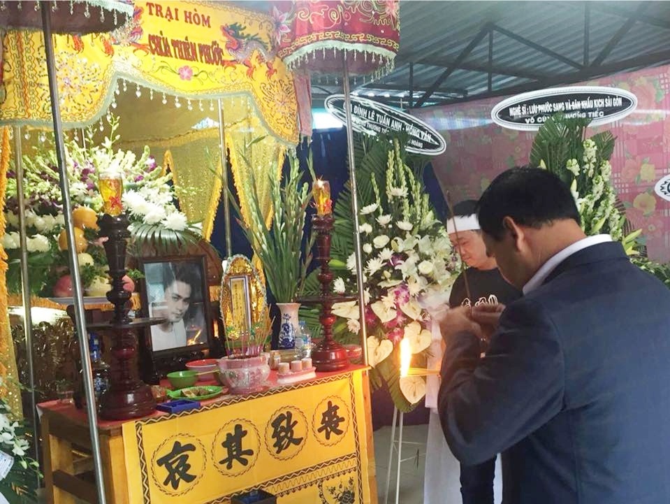 Nguyen Hoang qua doi anh 1