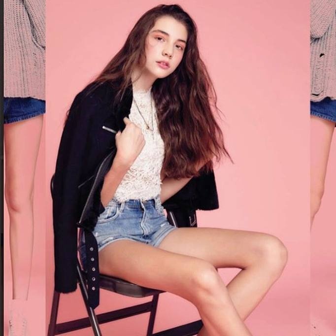 Trung Quốc lên tiếng vụ người mẫu Nga 14 tuổi đột ảnh 1 Trung Quoc len tieng vu nguoi mau Nga 14 tuoi dot anh 1