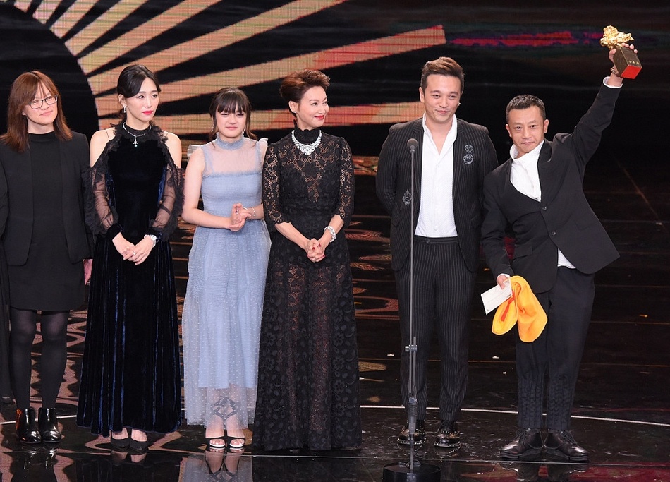 Sao nu 14 tuoi bat ngo chien thang tai le trao gia anh 3