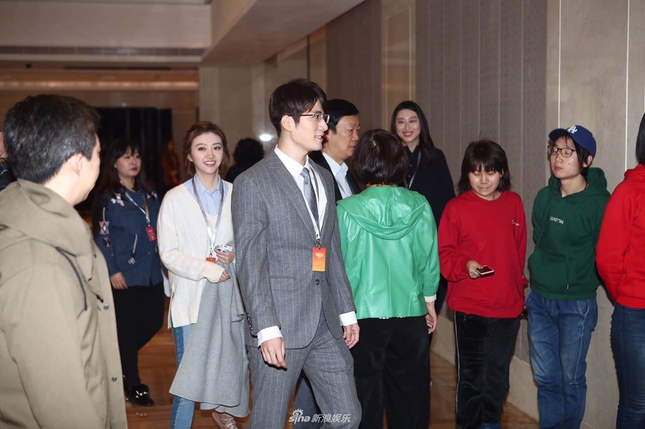 Cac cap doi sao Hoa ngu tranh nhau o su kien lon anh 13