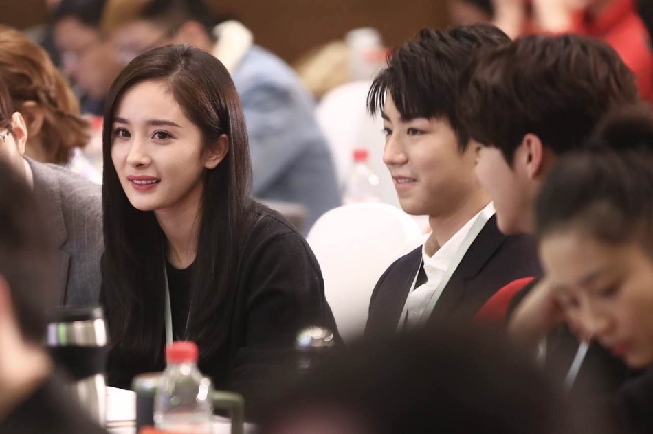 Cac cap doi sao Hoa ngu tranh nhau o su kien lon anh 15