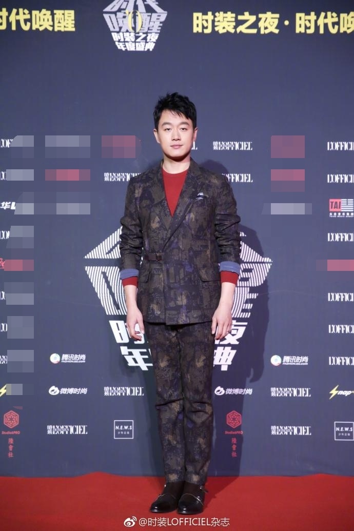 Hai 'Tieu Long Nu' do dang tren tham do anh 11