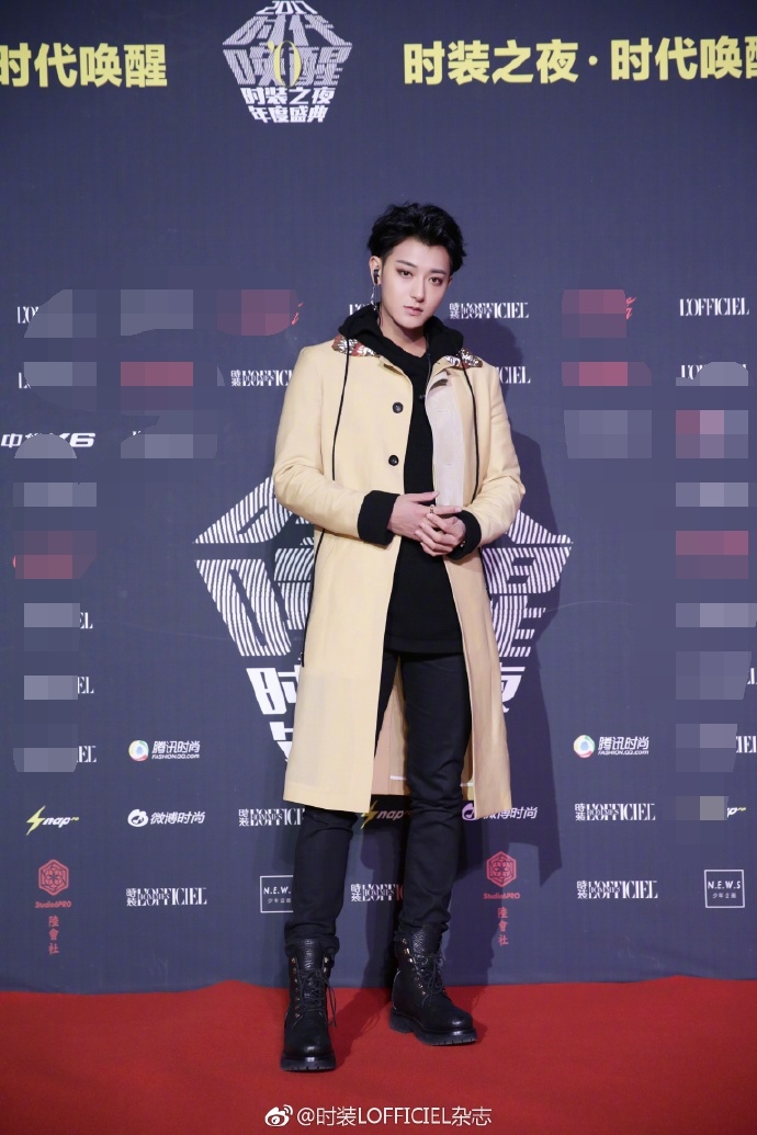 Hai 'Tieu Long Nu' do dang tren tham do anh 10