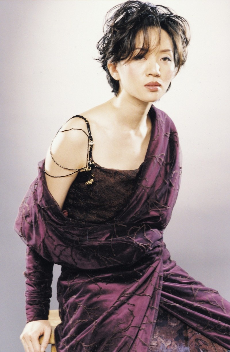 Thanh Long bi 50 ten anh chi cam ma tau anh 8