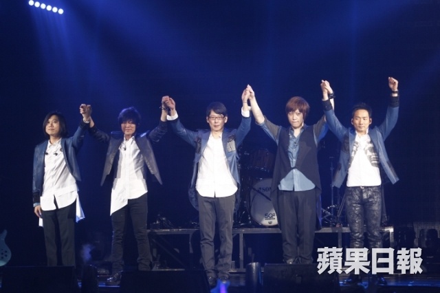 Chay o show dien nhom nhac Dai Loan anh 3