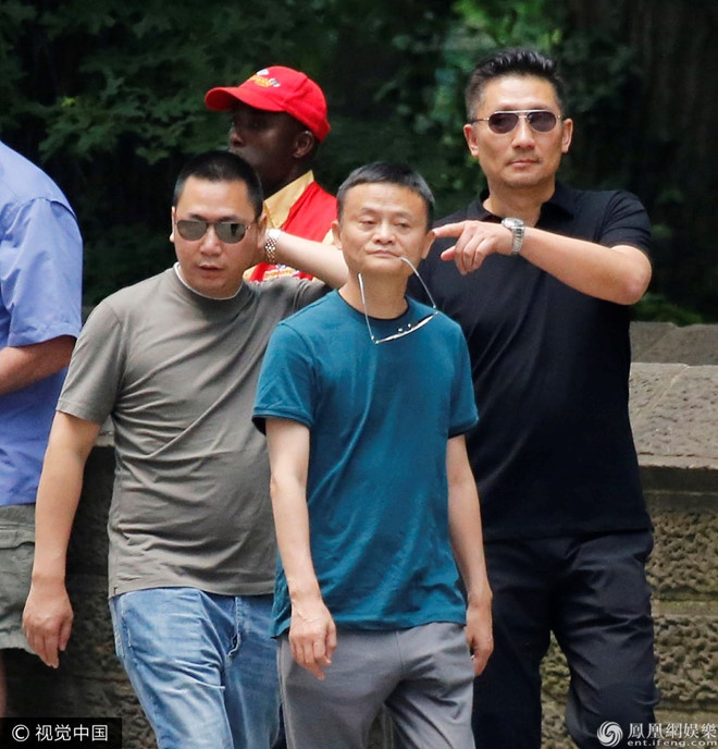 Chồng Triệu Vy phủ nhận là lái xe ảnh 2 Chong Trieu Vy phu nhan la lai xe anh 2