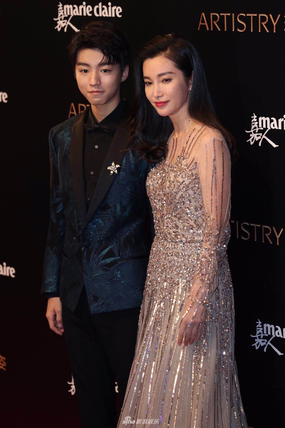 Dàn sao Trung Quốc mặc phong phanh dự thảm đỏ ảnh 9 Dan sao Trung Quoc mac phong phanh du tham do anh 9