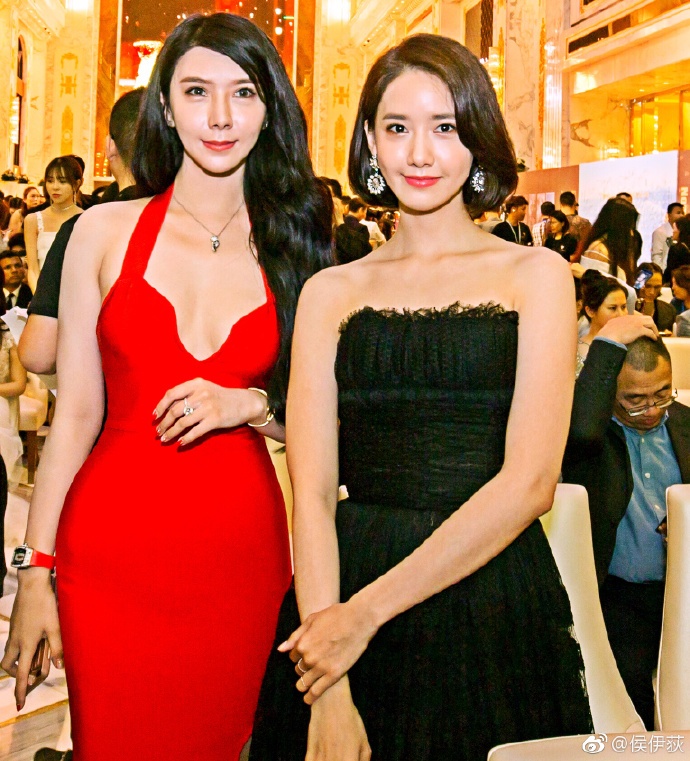 Yoona nổi bật trên thảm đỏ ảnh 2 Yoona noi bat tren tham do anh 2