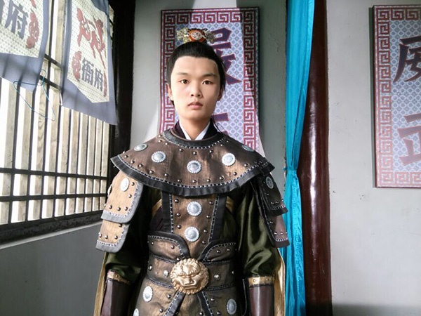 Cong bo clip tai nan nga tu tang 62 cua dien vien anh 2