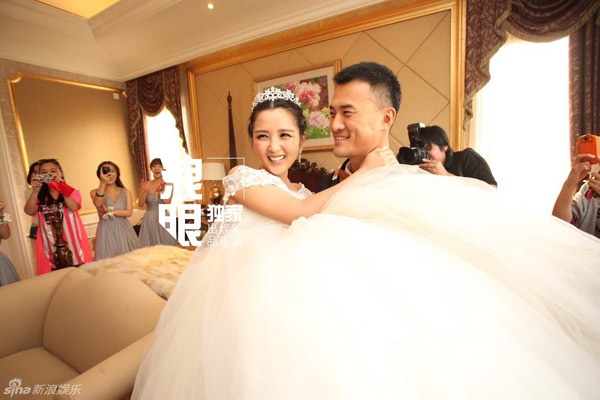 Ha Khiet hen ho dieu loi anh 3