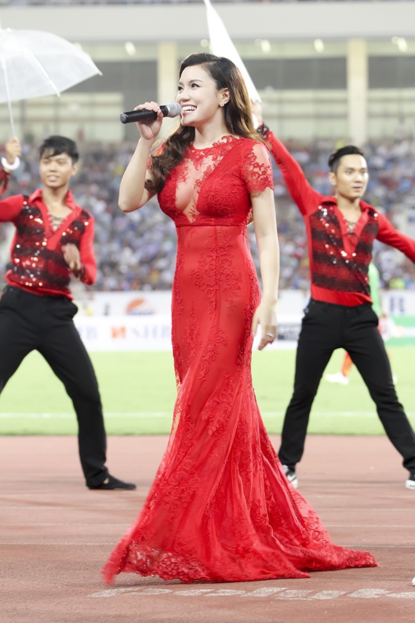 Ngoc Anh che Chi Dan OnlyC anh 2