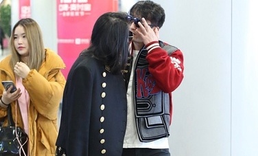 Clip vua boxing Trung Quoc phai co nguoi diu o san bay hinh anh