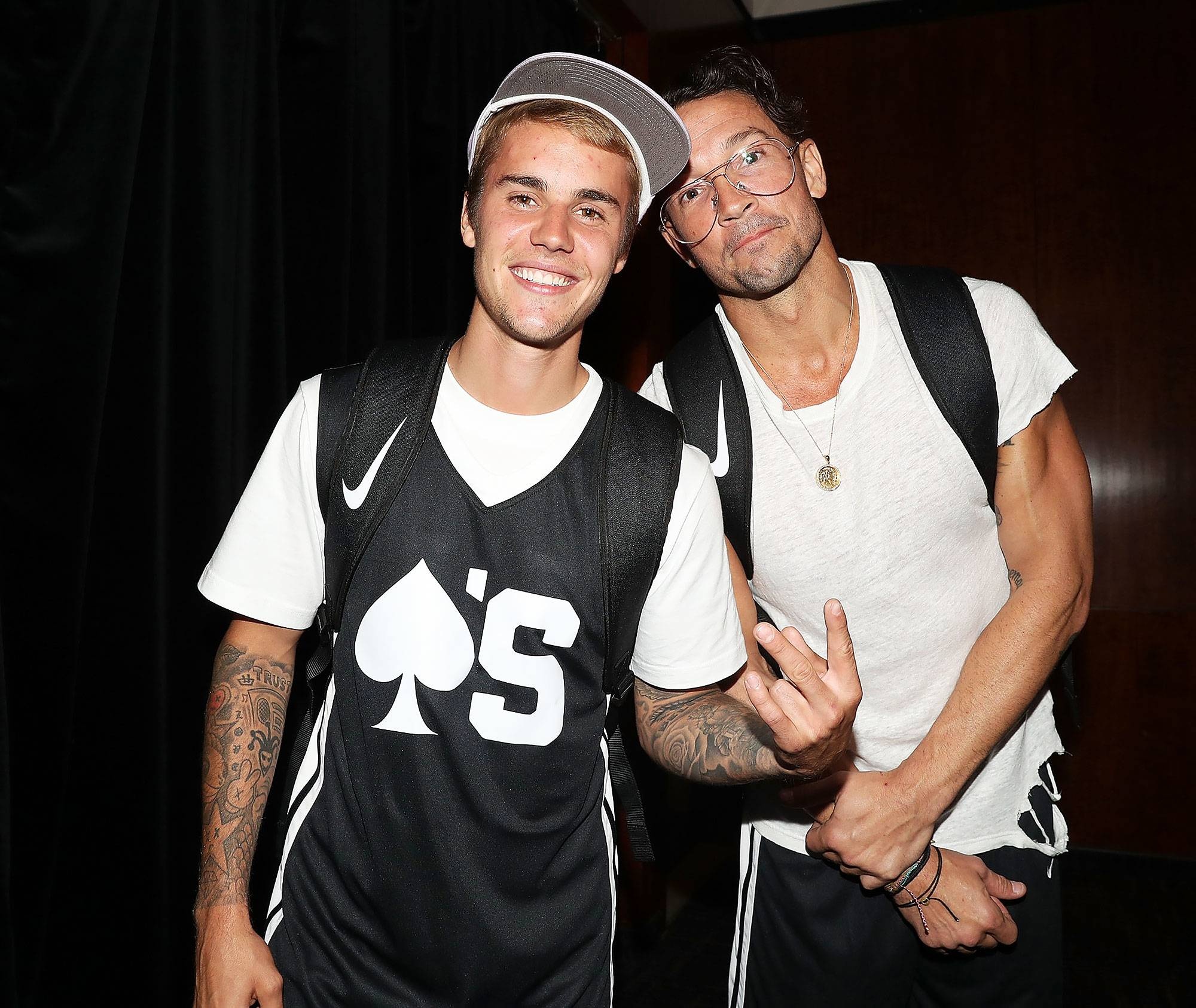 Selena Gomez trị liệu tâm lý Justin Bieber ảnh 1 Selena Gomez tri lieu tam ly Justin Bieber anh 1